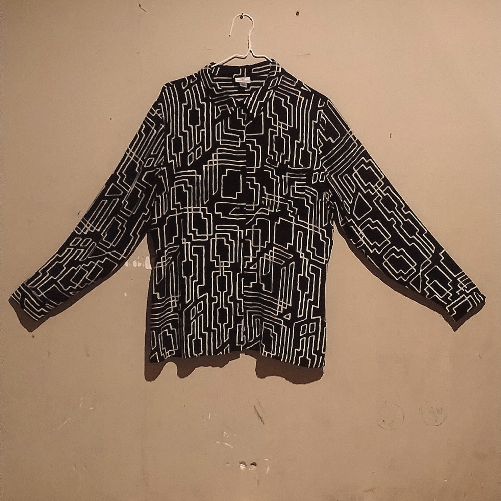 Ladies dress shirt